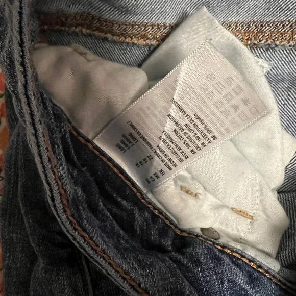 aeo high rise tomgirl jeans size 18 - Picture 4 of 4